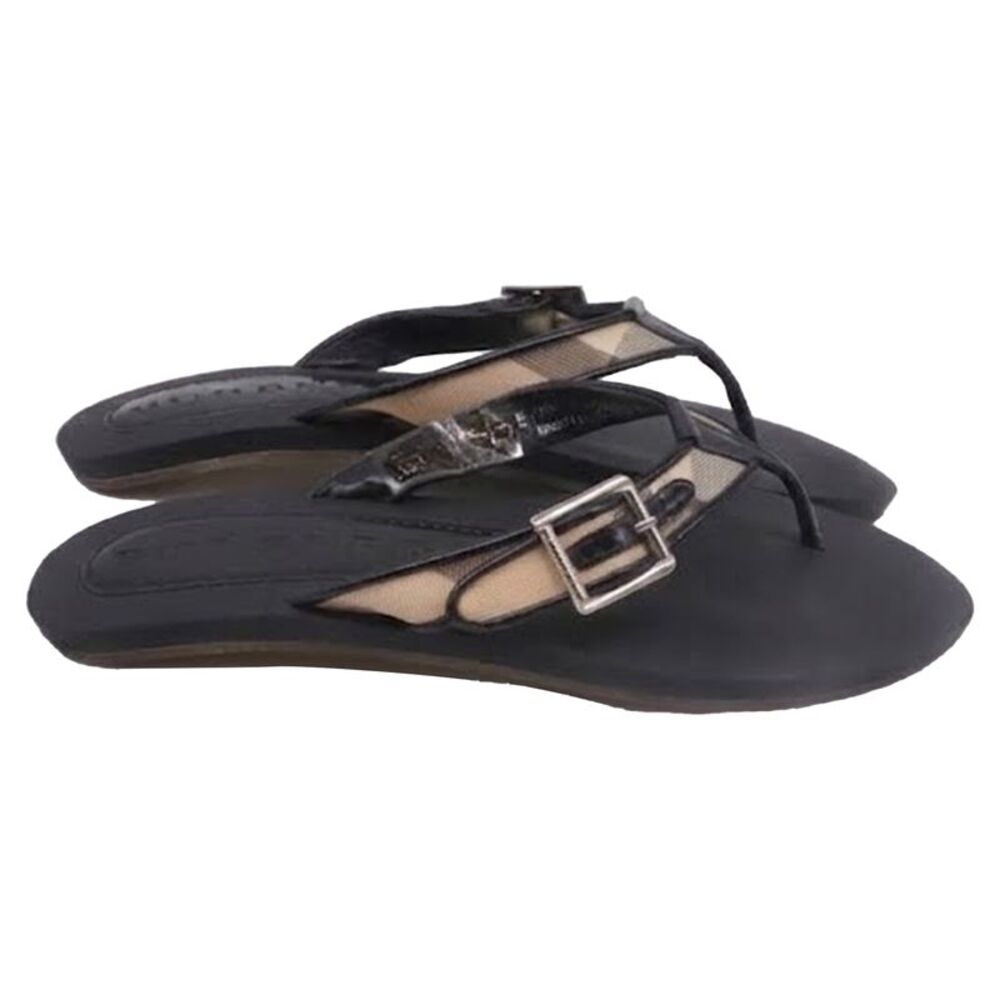 Burberry Nova Check Lancaster Flats in Black Leather